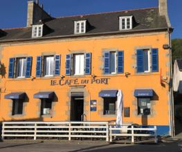 Le Café du Port image 4