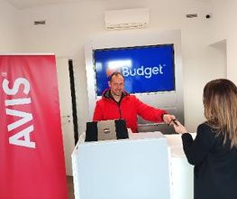 Avis Autonoleggio immagine 4