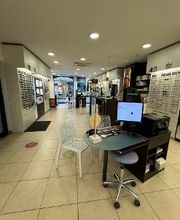 Opticien Saint-Pol-sur-Ternoise - Optic 2000 - Parking Client accessible par la Place Louis Lebel image 6