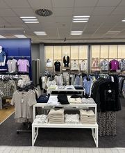 AWG Mode Center Eriskirch Bild 3