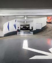 intérieur du parking Mairie du 15ème à Paris