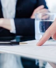 Wir zeigen Ihnen, was zur Einhaltung der gesetzlichen Anforderungen in Ihrem Unternehmen zu tun ist. Nach Aufnahme Ihrer individuellen Bedürfnisse stellen wir als Ihr externer Datenschutzbeauftragter ein passendes Paket zusammen und erarbeiten die entsprechenden Maßnahmen. Umfangreiche Beratung ist unser oberstes Gebot, damit Sie sich stets sicher fühlen können!
Datenschutzbeauftragter, Externer Datenschutzbeauftragter, Datenschutzbeauftragter Stuttgart, Datenschutzbeauftragter Ludwigsburg, Externer Datenschutzbeauftragter Stuttgart, Externer Datenschutzbeauftragter Ludwigsburg, Datenschutzbeauftrager für KMU