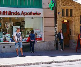 Schifflände Apotheke Bild 1