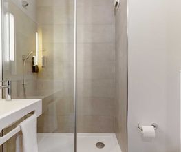 B&B HOTEL Moulins Avermes image 5