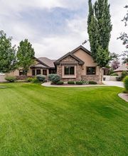 Century 21 High Desert image 17