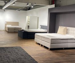 Boxspring Welt Boxspringbetten im Showroom von Showme Stores in Bad Säckingen