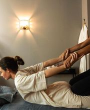 ANAN THAI MASSAGES image 3