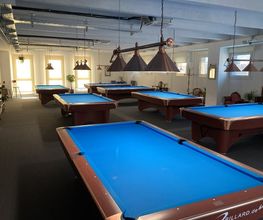Everlong Pool Billards & More - Sala biliardi Bild 4