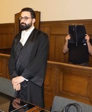 EKH LEGAL | Rechtsanwalt Ehssan Khazaeli Bild 7