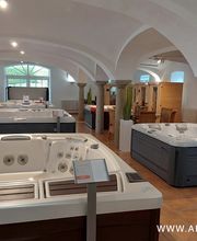 Armstark Handels-GmbH Deutschland | Fachausstellung Tettenweis | Seit knapp 30 Jahren Ihr Spezialist für Whirlpools, Swim Spas, Saunen und Infrarotkabinen