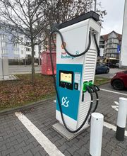 Shell Recharge Charging Station Bild 1