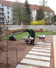 Rollrasen verlegen - während des Verlegens von GreenFairway e.K.