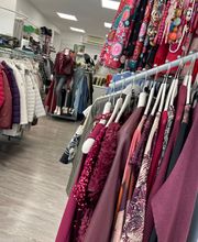 La Borghesina Locarno - Negozio Boutique Stores Abbigliamento Calzature Sartoria e accessori moda Uomo - Donna - Bambini Bild 5