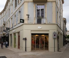 Lacoste Valence image 7