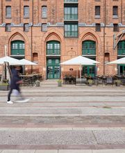Eingang zum Cafe-Restaurant Alte Liebe