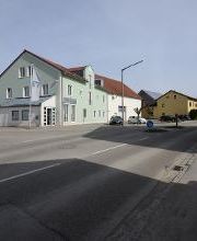 Volksbank Raiffeisenbank Bayern Mitte eG - Filiale Schernfeld Bild 1