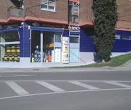Multirecambios_A&C_foto 1.jpg