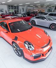 AutoFirst Saab Apeldoorn B.V.