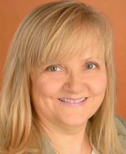 Dr. med. Peuschel Karin Bild 3