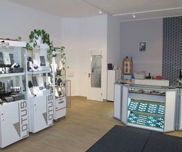 Schmuck im Zentrum Bild 1