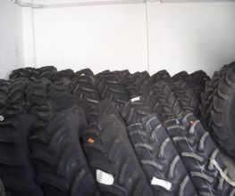 Neumaticos_Vulcanizados_Ubeda_3.JPG