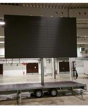 Bruckmann Anhänger & Zäune Bild 8