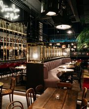 Ruby Mimi Hotel Zurich by IHG Bild 1