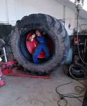 Premio Reifen + Autoservice Jens Pleyer Bild 18