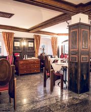 Schlosshotel Neufahrn e.K. Bild 5