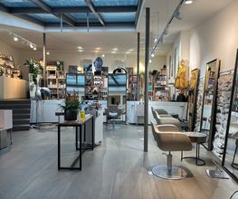 Référence Coiffure GmbH Bild 2