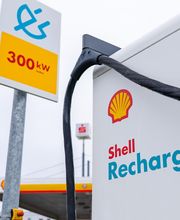 Shell Recharge Charging Station Bild 1