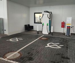 Shell Recharge Charging Station Bild 2
