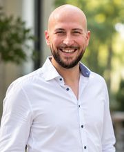 portraitSq
