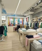 Overall View - In-Store