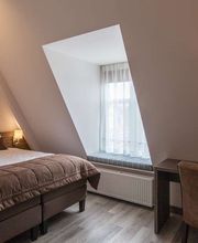 Economy King Room