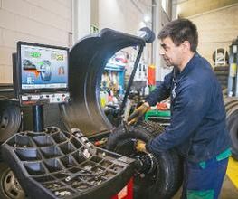 Euromaster Pneumàtics Perelló Truck Solution imagen 7