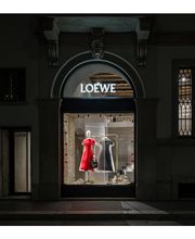 LOEWE Montenapoleone immagine 6