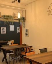 Akaziengarten Bild 2