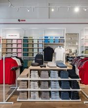 Tommy Hilfiger Outlet immagine 4