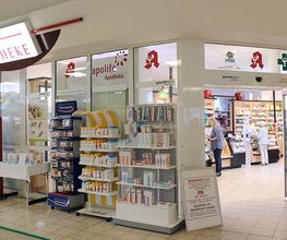 Aussenansicht der Rönner Apotheke im Marktkauf Bünde