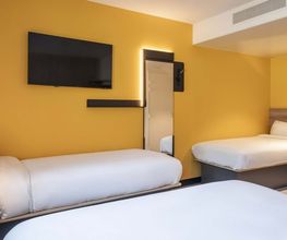B&B HOTEL Cluses Sud image 4