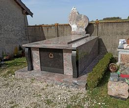 St Simonaise image 1