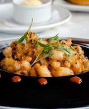 Eddie Merlot's image 4