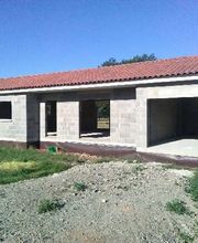 Perche Construction image 9