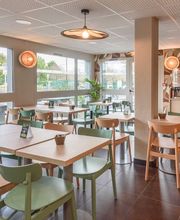 B&B HOTEL Toulouse Cité de l'Espace Hurel image 12