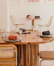 greet hotel Pont du Gard Route d'Avignon image 7