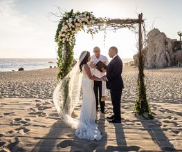 Wedding ceremony at the beach