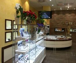 Wogs Collection Juwelier Bild 1