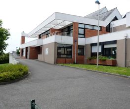 Centre Danvez image 1