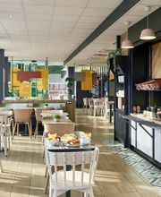 B&B HOTEL Massy Gare TGV image 2